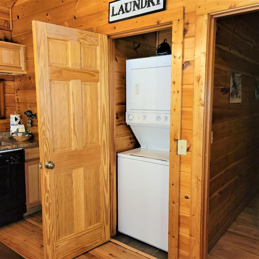 Skinny Dippin'-River Front- Free Tickets-Dog Friendly-Sleeps 6 Pigeon Forge Dış mekan fotoğraf